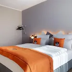 - The Niu, Hub Messe By Ihg Düsseldorf