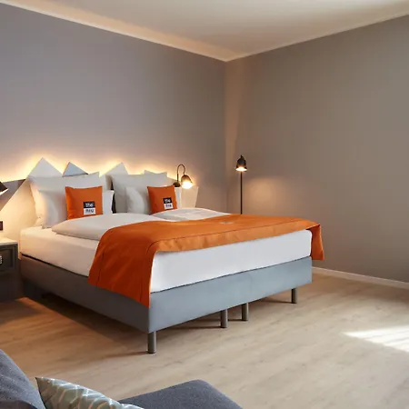 - The Niu, Hub Messe By Ihg