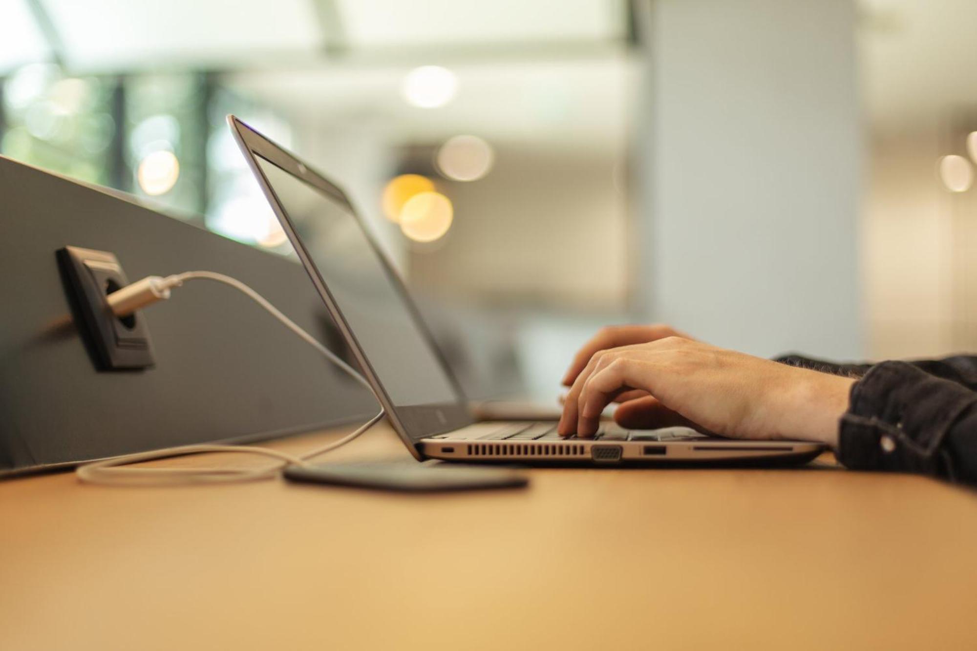 Hotel - The Niu, Hub Messe By Ihg 3*