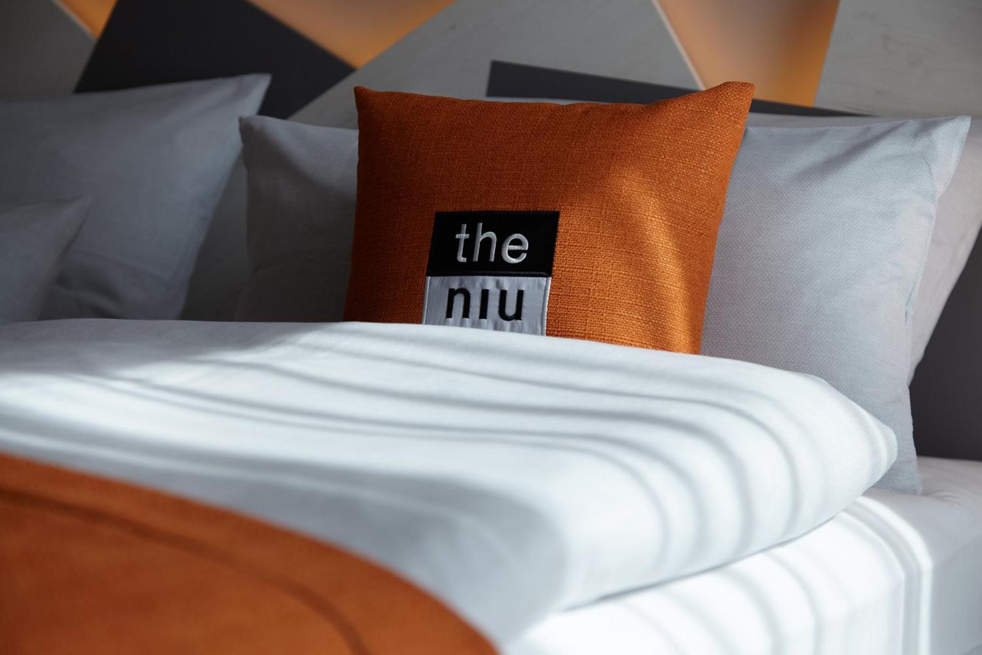 Hotel - The Niu, Hub Messe By Ihg