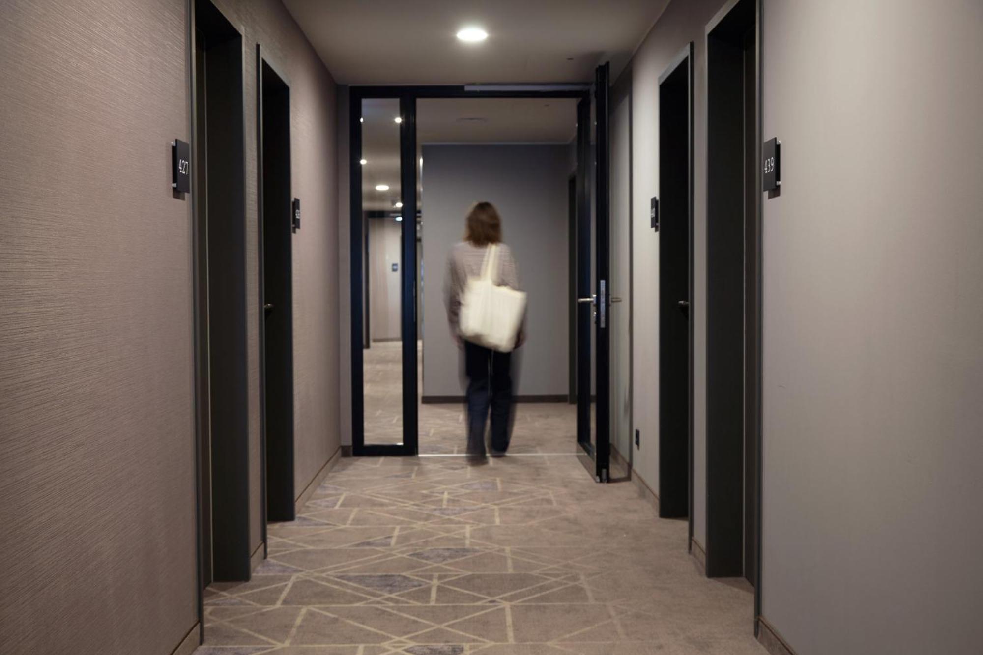 Hotel - The Niu, Hub Messe By Ihg