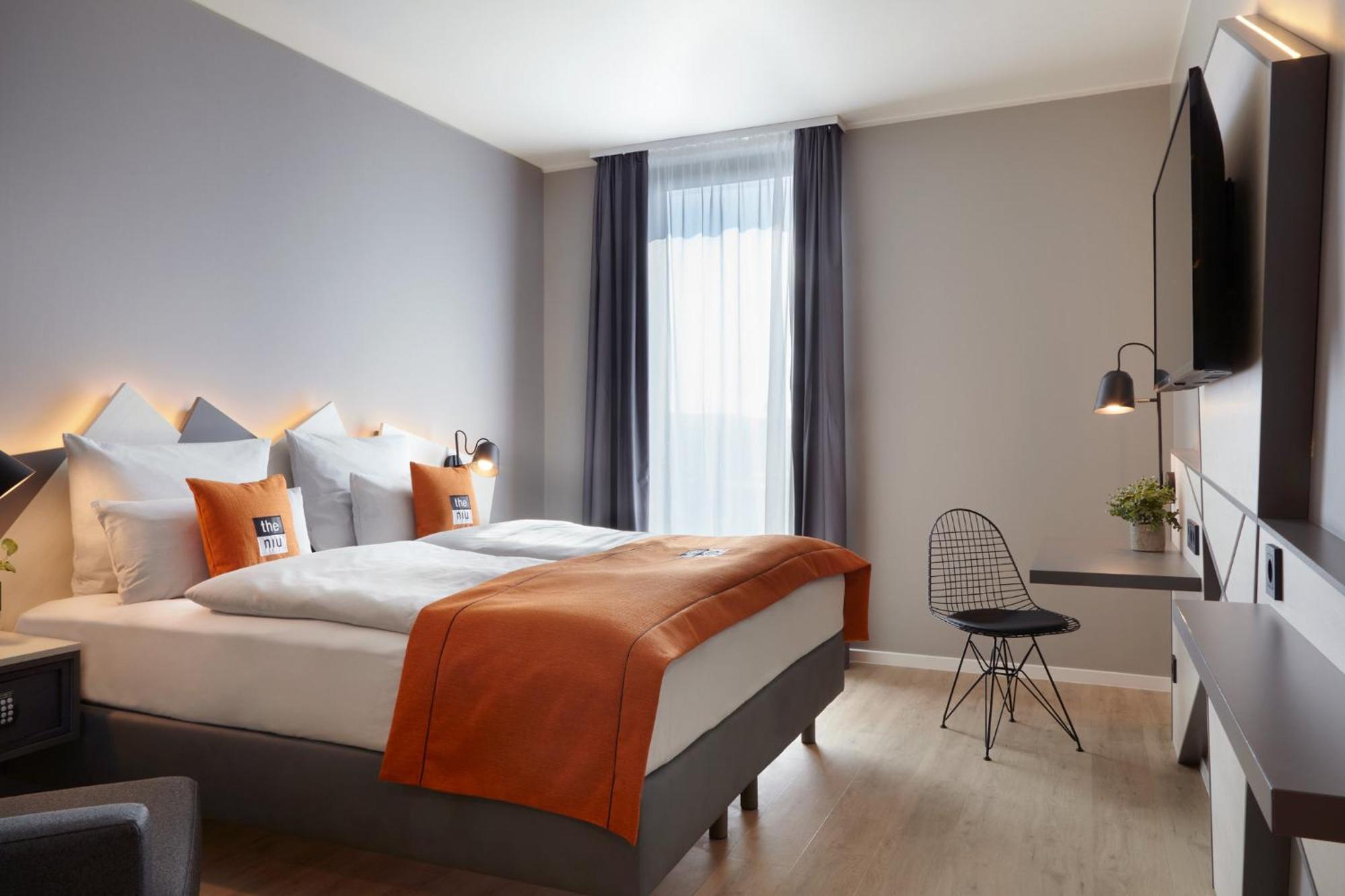Hotel - The Niu, Hub Messe By Ihg 3*